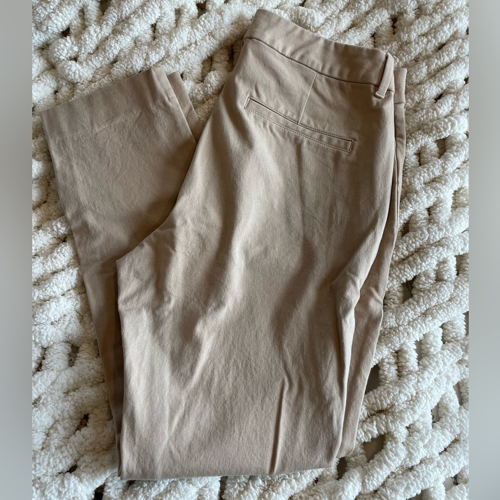 Old Navy khaki pixie cut pants, washed and never worn.